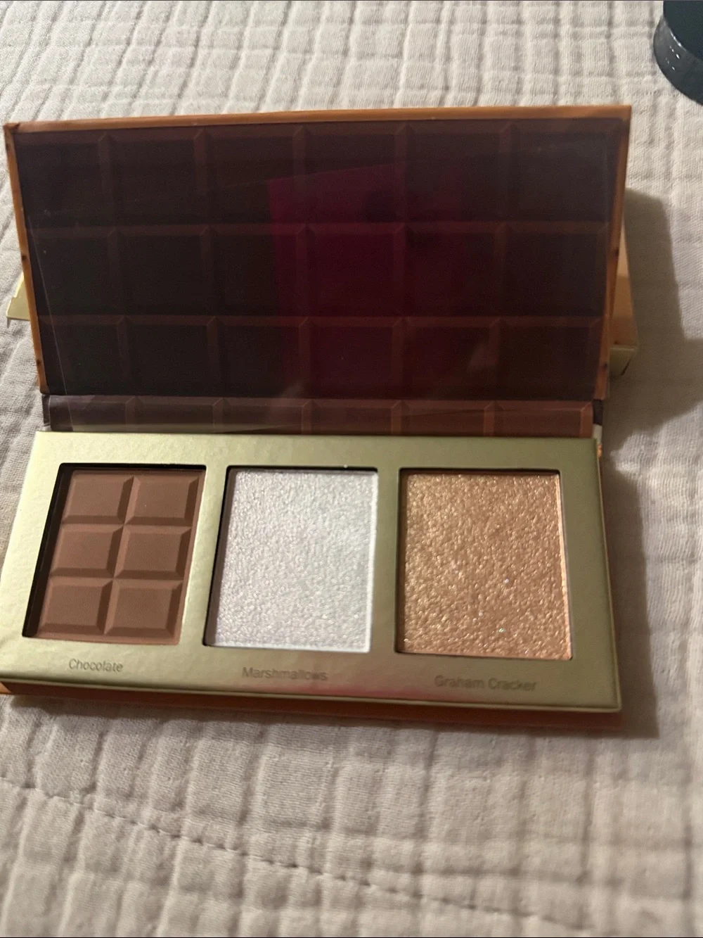 Glamlite S'mores Highlighter & Contour Palette - Beige/Tan Packaging